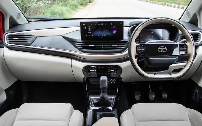 Tata Altroz DashBoard