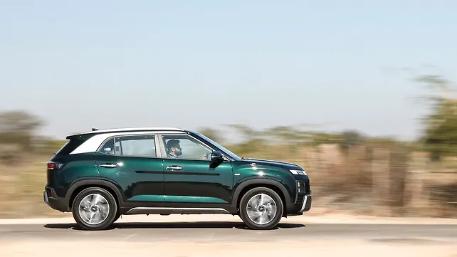 Hyundai Creta Right Side View